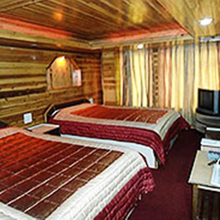 Broadway Hotel Dardzsiling Kültér fotó